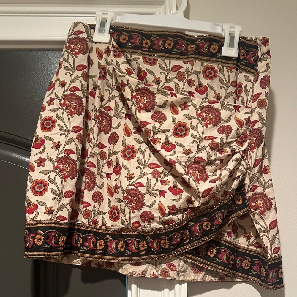 Zara Floral Mini Skirt in Red and Cream